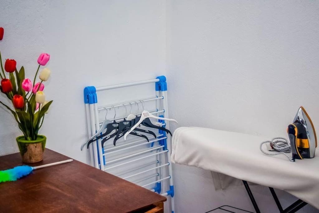 Saru Holiday Apartment - Upto 6 Guests Kandy Buitenkant foto