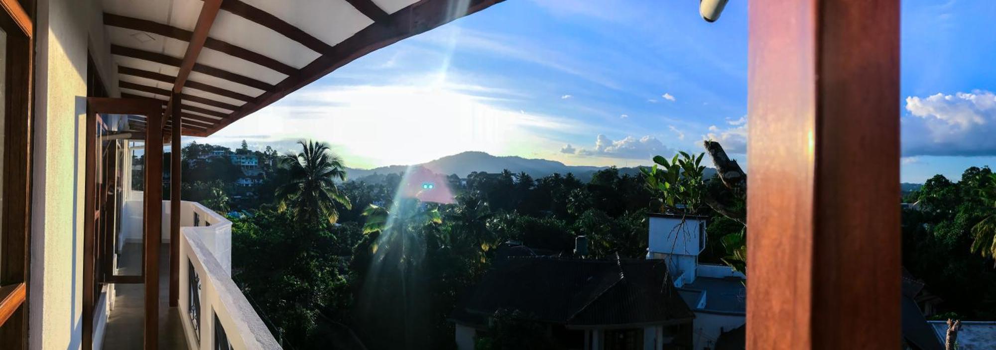 Saru Holiday Apartment - Upto 6 Guests Kandy Buitenkant foto